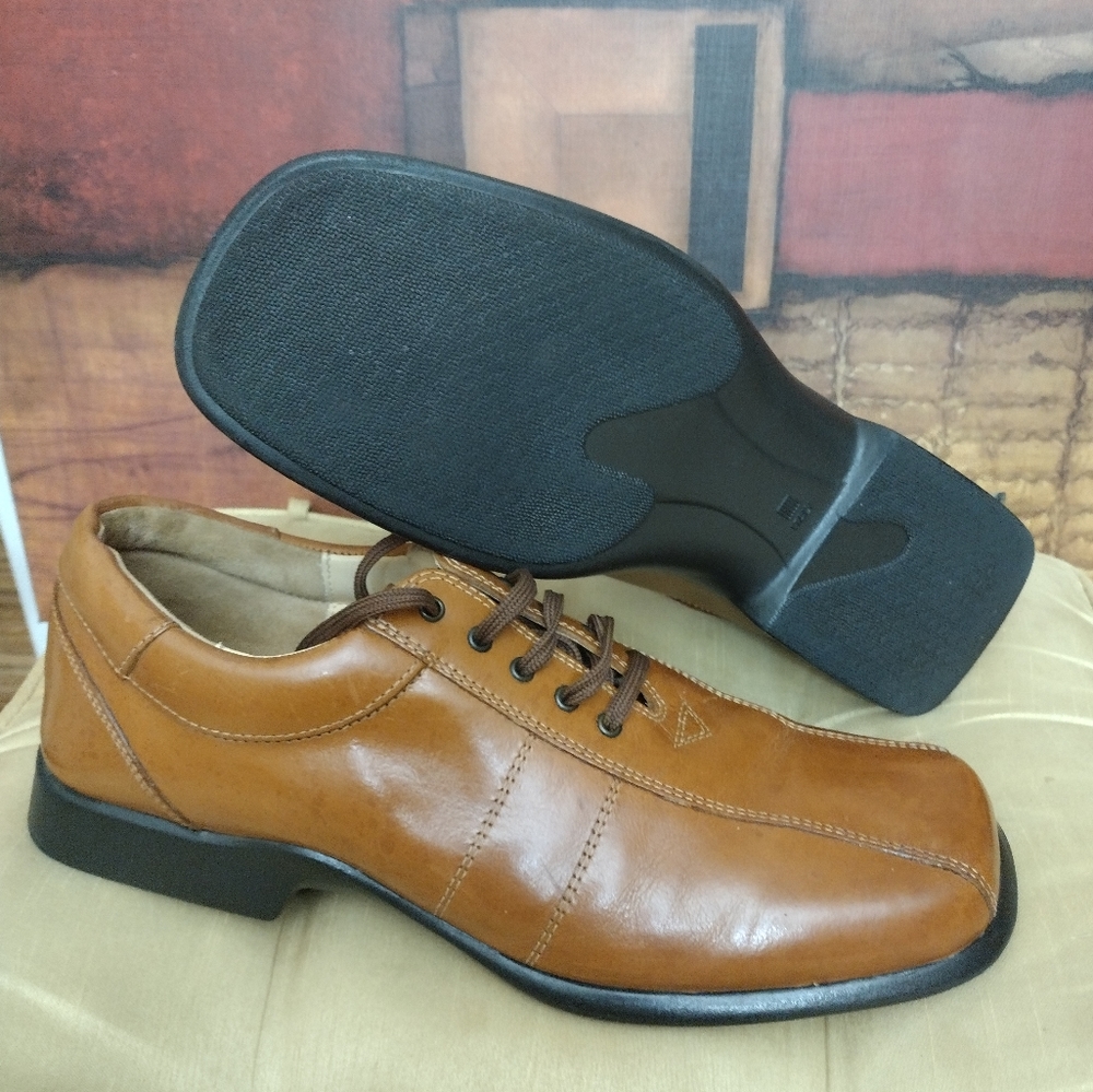 Adolfo shoes size 10 1/2 - Picture 4 of 4